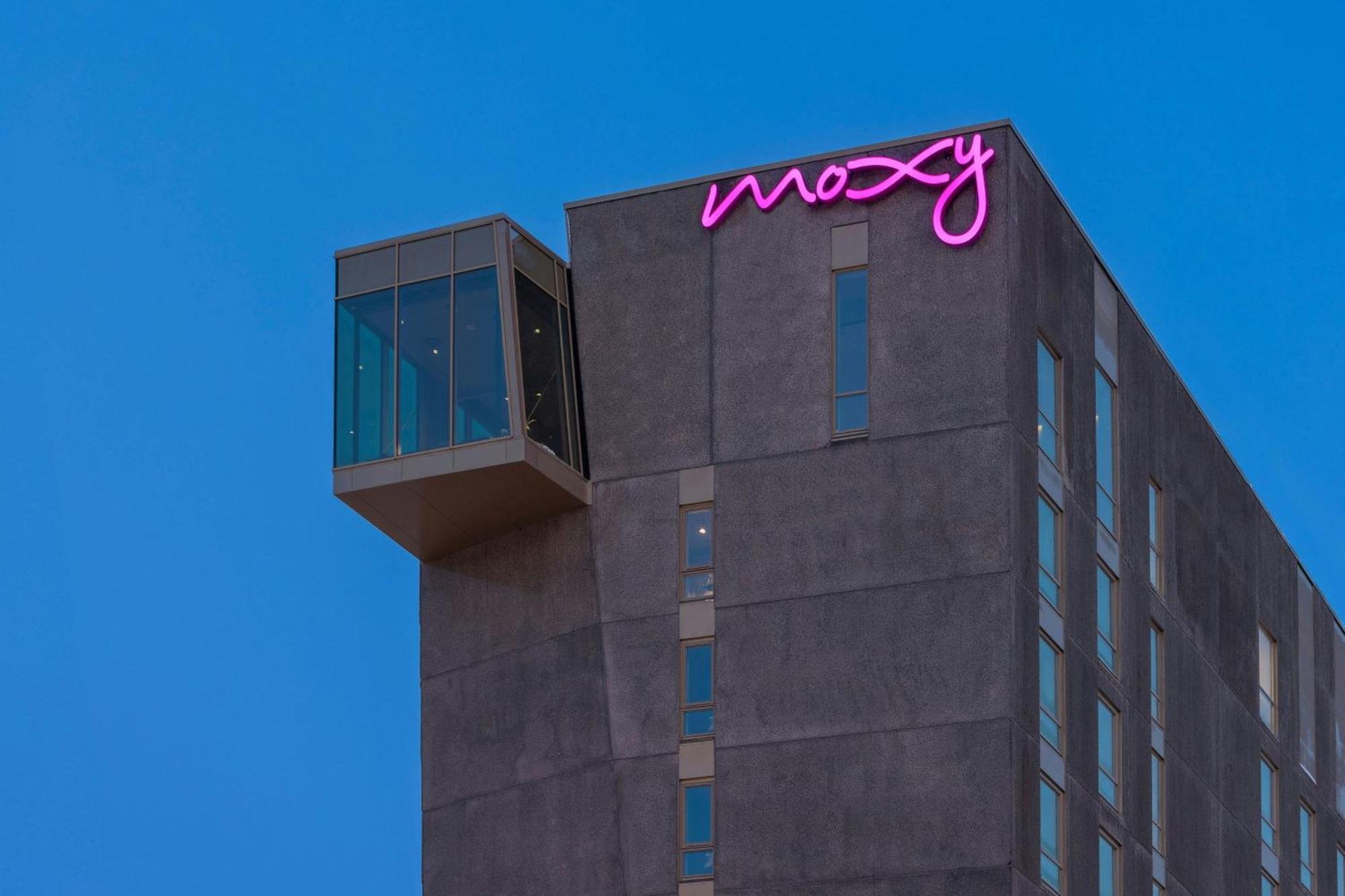 Moxy Tromso Hotel Exterior foto